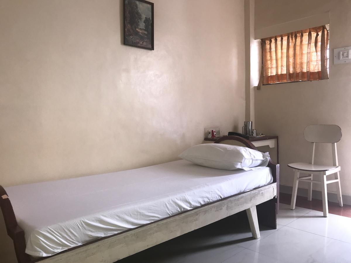 Sap Residency Hotel Tirupur Kültér fotó