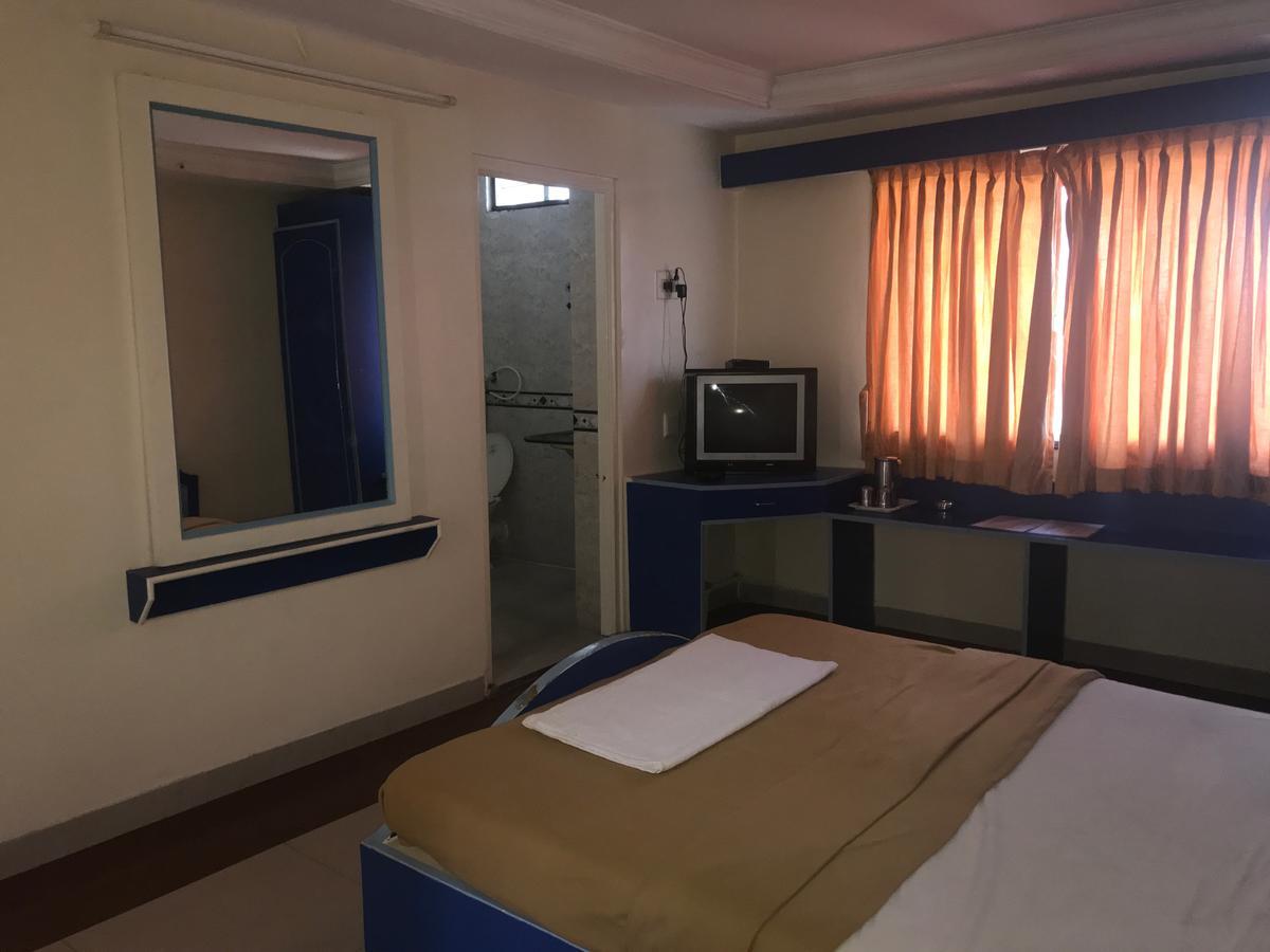 Sap Residency Hotel Tirupur Kültér fotó