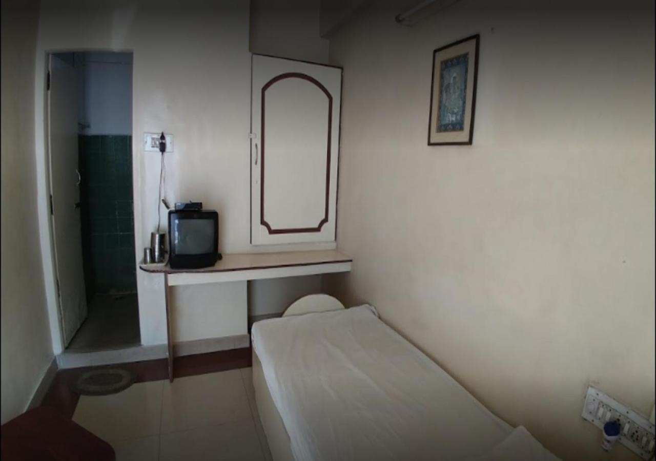 Sap Residency Hotel Tirupur Kültér fotó